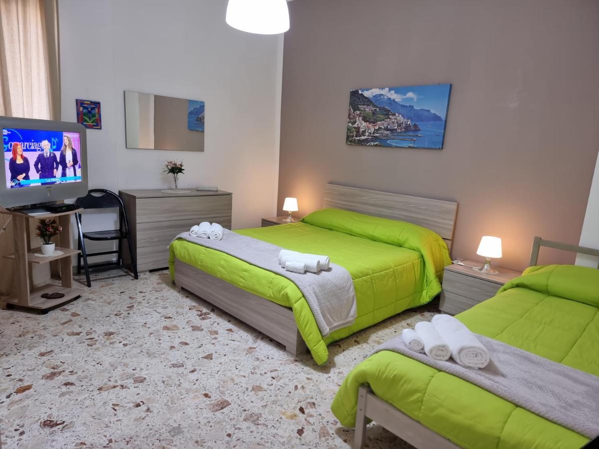 Residenza Margherita - Centralissima Salerno Exterior foto